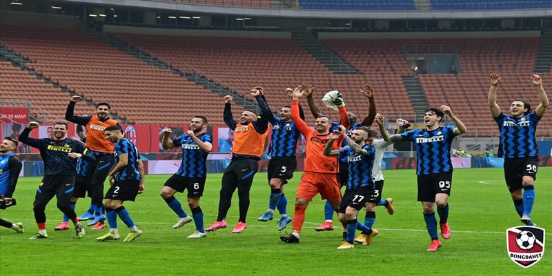 Inter là đội đầu tiên vào chung kết Champion League 2022/2023