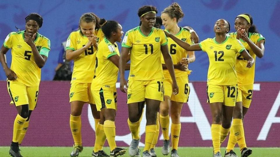 Tỷ lệ kèo đội tuyển Panama vs đội tuyển Jamaica nghiêng về phía các cô gái áo vàng