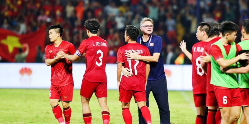 U23 Việt Nam chia 2 đội tuyển chuẩn bị cho các mục tiêu lớn